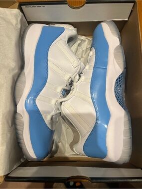 Air Jordan 11 Retro Low Shoes